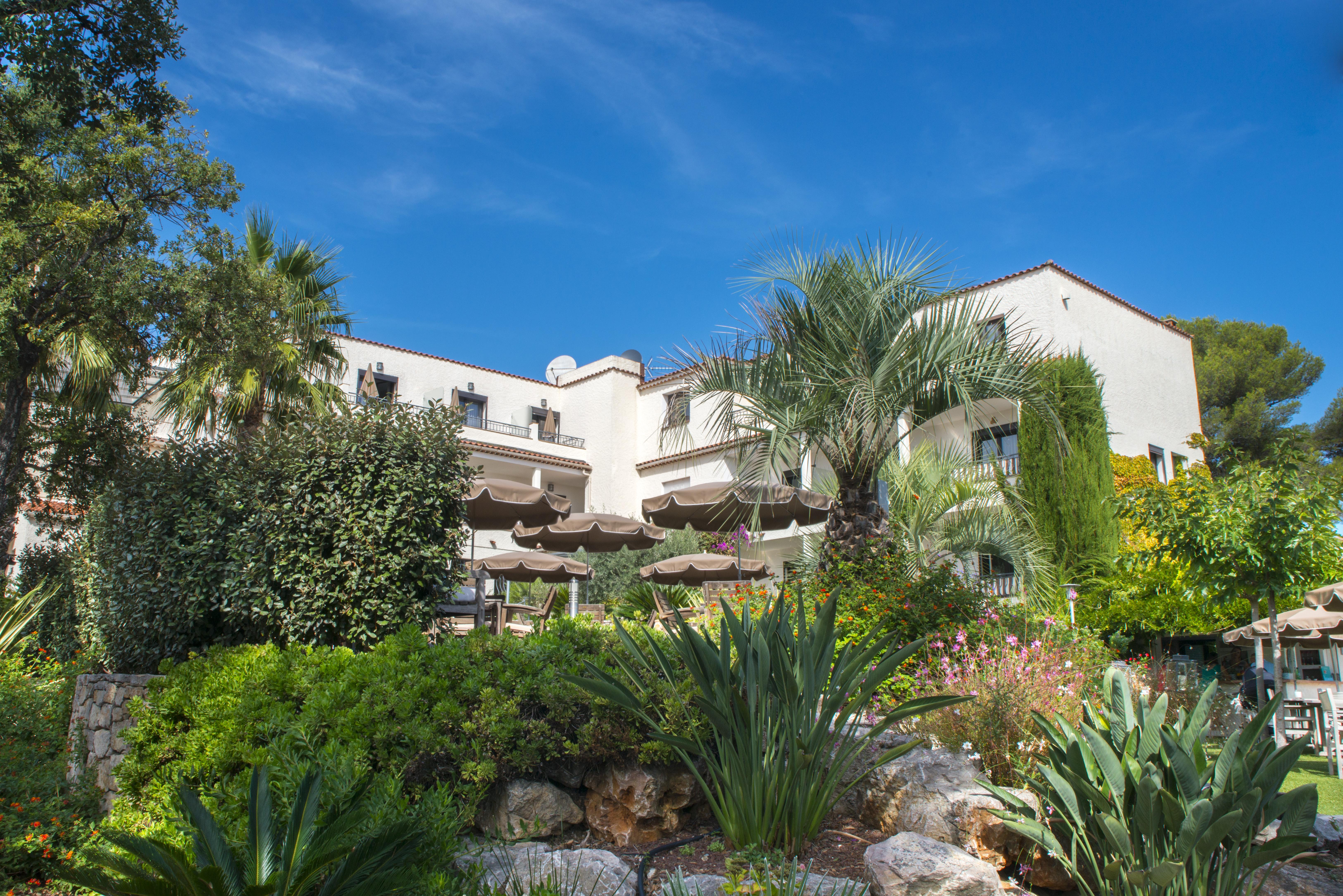 Van Der Valk Hotel Le Catalogne Saint Aygulf Exterior photo